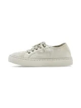 Sneaker de diseño minimalista confeccionada en algodón orgánico, con suela de goma al tono y cierre mediante cordones.