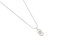 Collar de acero plateado con dije oval de nácar y circonia.