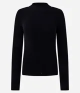 Suéter de punto canelado color beige, con cuello alto y manga larga. Presenta un diseño ajustado al cuerpo, confeccionado en una mezcla de viscosa, poliéster y poliamida.