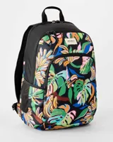 Mochila Rip Curl Ozone 2.0 de 30 litros con diseño estampado de hojas tropicales y bananos sobre base negra. Cuenta con compartimento principal con cierre, bolsillo frontal con cierre, bolsillos laterales de malla y correas ajustables.
