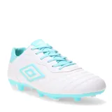 Championes de fútbol Umbro modelo Touch FG, color blanco total. Presentan un diseño clásico con costuras reforzadas en la puntera para mayor control del balón, el logo de la marca en relieve en el lateral y suela con tacos diseñados para césped natural.