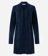 Cardigan abierto de largo medio, confeccionado en punto texturizado con diseño de cables marcados y puños acanalados.