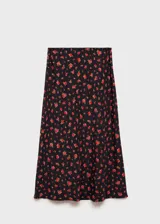 Falda midi evasé de viscosa color negro con estampado floral rojo.