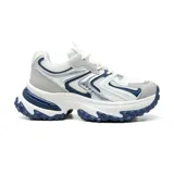 Championes deportivos American Sport Magnolia, color blanco con detalles en gris, plateado y azul.