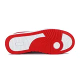 Championes Diadora Spitfire de cuero blanco con detalles en rojo, cordones blancos y suela de goma roja.