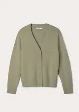 Cárdigan de punto color verde militar, con escote en V, cierre frontal de botones y mangas largas con puños elásticos acanalados.