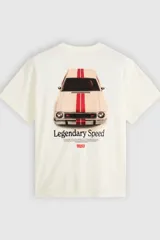 Remera de manga corta y cuello redondo Levi's de corte relajado, color blanco, con pequeño logotipo impreso en el pecho y diseño estampado en la espalda.