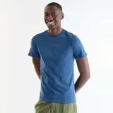 Remera lisa de manga corta en color azul oscuro, con cuello redondo y diseño slim fit.