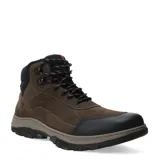 Botas de caña media Freeway modelo Terra, confeccionadas en nobuk color marrón con puntera reforzada en cuero sintético negro. Presentan cordones negros, cuello acolchado y suela de goma dentada con entresuela en tono gris.