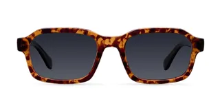 Lentes de sol con montura cuadrada de carey y lentes oscuras polarizadas con protección UV.