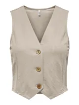 Chaleco sastrero corto color beige, con escote en V pronunciado, cierre frontal con botones y dobladillo en punta.