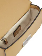Cartera bandolera Tommy Jeans color beige con acabado granulado y logo metálico plateado en el frente.