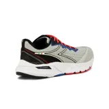 Championes Diadora T1 Mythos Blushield Volo 2, color gris con detalles en negro, azul y rojo. Ideales para running.