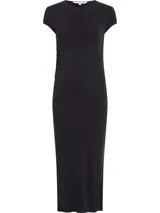 Vestido midi negro de Calvin Klein Jeans, con mangas cortas, cuello redondo, abertura lateral y detalle de frunce en un lateral.
