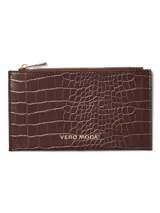 Billetera y monedero pequeño de Vero Moda en color negro, con diseño efecto piel de cocodrilo, cierre superior y logo dorado de la marca en el frente.