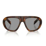 Lentes de sol Prada modelo C05 con armazón envolvente de acetato con patrón carey y micas oscuras.