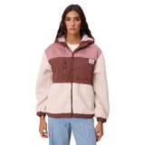Campera con capucha de diseño color block, confeccionada en una combinación de materiales que incluye sherpa, pana y nylon. Presenta cierre frontal, bolsillos laterales y un bolsillo superior con cierre, además de un parche con logo en el pecho.