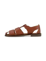 Sandalias de cuero color marrón, con diseño de tiras cruzadas y detalles con estampa animal print de serpiente, talón cerrado y hebilla metálica de ajuste en el lateral.
