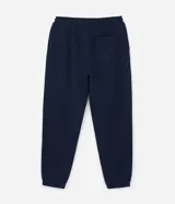 Pantalón jogger negro de algodón y poliéster, con cintura elástica y cordón ajustable. Presenta bolsillos laterales y puños ajustados en los tobillos.