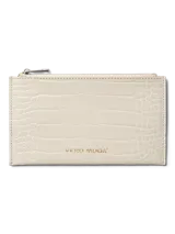 Billetera y monedero pequeño de Vero Moda en color negro, con diseño efecto piel de cocodrilo, cierre superior y logo dorado de la marca en el frente.