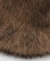 Sombrero tipo bucket de pelo sintético en color marrón, con diseño de textura suave y forro interior de algodón.