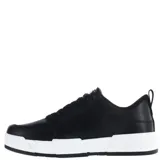 Championes urbanos N+ modelo Foge, color negro con suela de plataforma blanca. Presentan un diseño de corte bajo con cordones y detalles de recortes en el lateral.