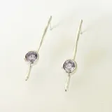 Par de caravanas colgantes de plata 950 con circonia verde.