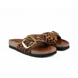 Sandalia de cuero con estampado de leopardo, hebilla dorada y suela de corcho.