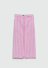 Falda midi de corte recto con estampado de rayas verticales en tonos rosa, blanco y azul. Presenta una abertura frontal, cierre con cremallera y botón, bolsillos laterales y bolsillos de ribete en la parte posterior.