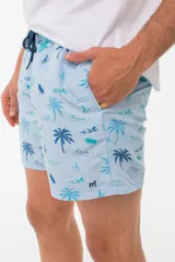 Short de baño azul con estampado de flamencos.