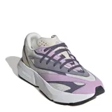 Championes Adidas Light Blaze con tecnología Lightstrike, diseño en capas con malla y gamuza en tonos blanco, gris y violeta, con suela blanca robusta.