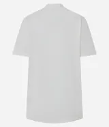 Remera de algodón color blanco, de corte holgado y manga corta, con cuello redondo y estampa frontal en negro con la inscripción "Butterfly Effect" y un diseño de mariposa.