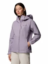Campera impermeable Columbia Hikebound II Jacket de color lila, con capucha ajustable, bolsillos con cierre y cierre frontal oculto con solapa.