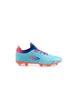 Championes de fútbol Umbro Flash HG, color celeste con detalles en naranja, violeta y fucsia.