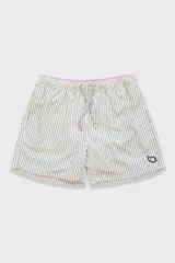 Short de baño a rayas verticales color beige y blanco, con cintura elástica ajustable con cordón, bolsillos laterales y trasero con cierre, y logo bordado en la pierna.