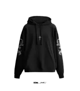 Hoodie negro oversize con estampado de cruz en el pecho y diseño floral en las mangas.