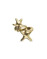 Anillo de aleación de metales con baño de oro 18k, con diseño abierto que presenta dos figuras de estrellas de mar.