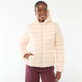 Campera ligera acolchada con capucha, diseño de matelassé horizontal, cierre frontal y bolsillos laterales.
