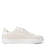 Championes acordonados color beige, de estilo casual.