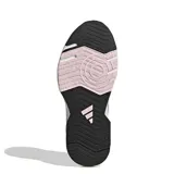 Championes de entrenamiento Adidas Rapidmove Go, color blanco con detalles en gris, naranja y fucsia. Presentan una estructura de malla transpirable, diseño ergonómico y suela con tecnología de amortiguación.