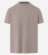 Remera deportiva de manga corta y cuello redondo, confeccionada en tejido tech fleece con tecnología dry que facilita la transpiración y el secado rápido. Presenta un corte comfort holgado y diseño liso sin estampas.