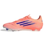 Championes de fútbol Adidas F50 League Fg/mg, color naranja con detalles en azul.