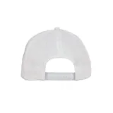 Gorro tipo gorra Diadora color blanco con el logotipo de la marca bordado en azul marino en el frente y detalle de la bandera italiana en el lateral de la visera.
