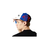 Gorra Eme Studios con visera plana, de color blanco con detalles en azul y negro, y el texto "EME/CPH" bordado en el frente.