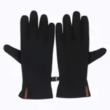 Guantes de microfleece color negro, diseñados para actividades al aire libre. Presentan un diseño minimalista con el logo de la marca en color naranja en el puño y un broche de seguridad para mantenerlos unidos.