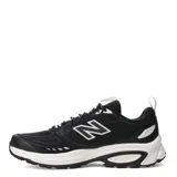 Championes New Balance modelo 410, color negro con detalles en blanco. Diseño deportivo con malla transpirable, refuerzos sintéticos y suela de goma con amortiguación.