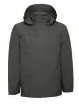 Impermeable verde oscuro para hombre, ligero y funcional, fabricado con poliéster reciclado y membrana 5K x 5K para alta impermeabilidad y transpirabilidad. Cuenta con costuras selladas, capucha ajustable y desmontable, y ojetillos de ventilación bajo las axilas.