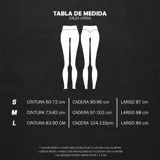 Calza deportiva larga color morado oscuro, tiro alto, con pretina blanca y logo de alas bordado en blanco en la parte trasera de la cintura.