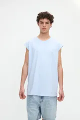 Musculosa de jersey de algodón pesado color marrón, de calce relaxed y con diseño estampado en la espalda con la frase "No Rush" y motivos ilustrados.