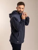 Canguro con capucha Polanco, color azul marino y negro, con cierre frontal y logo bordado en el pecho. Confeccionado en poliéster y poliamida.